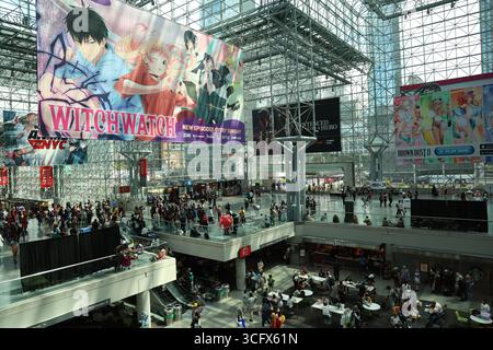 Les gens assistent à l'Anime NYC au Javits Center à New York City, New York, le 24 août 2025. (Photo de Gordon Donovan/NurPhoto) crédit : NurPhoto SRL/Alamy Live News Banque D'Images