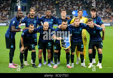 Milan, Turin. 25 août 2025. Photo de l'équipe du FC Inter lors de la saison italienne Serie A 2025/26, match de football entre le FC Inter et le Torino FC le 25 août 2025 au stade San Siro de Milan, Italie. Crédit : Nderim Kaceli/Alamy Live News Banque D'Images