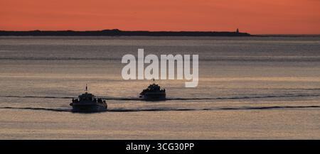 Fin de soirée à Seahouses, Northumberland, Royaume-Uni. Banque D'Images
