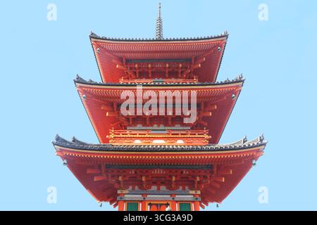 Pagode japonaise colorée à Kyoto Banque D'Images