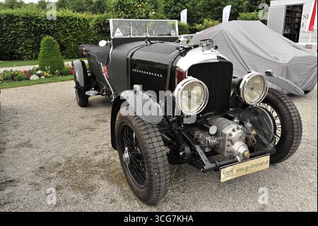 Bentley Van den Plas 4, 5 litres, ventilateur, année de construction 1927, voiture classique, voiture classique noire avec des détails classiques sur gravier, frappant British de Banque D'Images