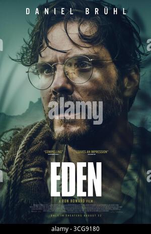 Eden (2024) réalisé par Ron Howard et mettant en vedette Daniel Brühl dans le rôle de Heinz. Un groupe de personnes tourne le dos à la société, ils laissent tout derrière eux mais sont entraînés dans les tensions croissantes et les défis de survie de la communauté isolée sur l'une des îles Galápagos. Affiche de personnage AMÉRICAINE À USAGE ÉDITORIAL EXCLUSIF. Crédit : BFA / vertical Banque D'Images
