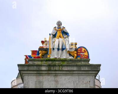 Statue du roi George III sur l'Esplanade de Weymouth, Dorset, Angleterre Banque D'Images