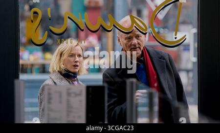 The Friend (2024) réalisé par Scott McGehee et David Siegel avec Naomi Watts et Bill Murray. Adapté du roman de Sigrid Nunez sur un écrivain solitaire qui hérite du Grand Danois de son dernier mentor. Publicité toujours À USAGE ÉDITORIAL EXCLUSIF. Crédit : BFA / Bleecker Street Banque D'Images