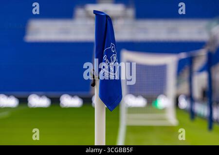Liverpool, Angleterre, Royaume-Uni. 27 août 2025. Vue générale à l'intérieur du stade Hill Dickinson d'un drapeau Everton Corner pendant le match du 2e tour de la Coupe Everton FC contre Mansfield Town FC Carabao au stade Hill Dickinson, Liverpool, Angleterre, Royaume-Uni le 27 août 2025 crédit : Lee Keuneke/Every second Media crédit : Every second Media/Alamy Live News Banque D'Images