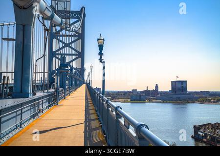 Pont Franklin et ville de Camden Delaware vue sur le front de mer, état du New Jersey, États-Unis Banque D'Images