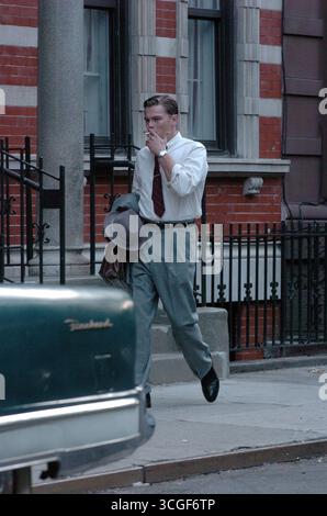 Leonardo DiCaprio sur le tournage de 'Revolutionary Road' réalisé par Sam Mendes, dans le centre-ville de Manhattan, New York - 30 mai 2007 Banque D'Images