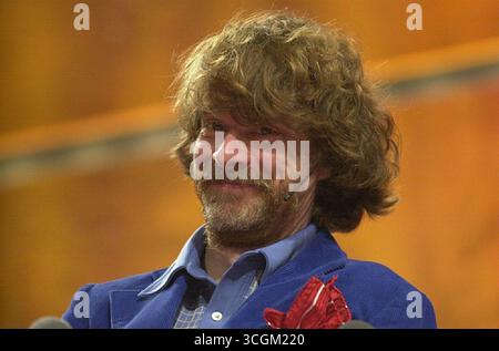Cologne, Deutschland. 23 juillet 2015. PHOTO D'ARCHIVE : Helge SCHNEIDER aura 70 ans le 30 août 2025, Helge SCHNEIDER, Allemagne, chanteur, musicien, comédien, 31 octobre 2001.  ? Crédit : dpa/Alamy Live News Banque D'Images