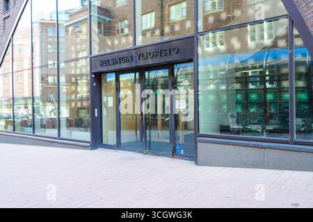 Helsinki, Finlande. Août 26 2025. Vue extérieure du bâtiment de l'Université d'Helsinki dans le centre-ville Banque D'Images