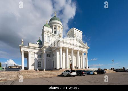 Helsinki, Finlande. Août 26 2025. vue extérieure de la cathédrale en centre-ville Banque D'Images