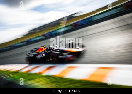 Zandvoort, pays-Bas. 29 août 2025. Max Verstappen des pays-Bas et Oracle Red Bull Racing vus lors du Grand Prix d'Italie de formule 1 sur le circuit de Zandvoort. Crédit : SOPA images Limited/Alamy Live News Banque D'Images