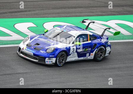 Zandvoort, pays-Bas. 30 août 2025. ZANDVOORT, PAYS-BAS - AOÛT 30 : Theo Oeverhaus de Proton Huber Competition participe à la session de qualification Porsche Mobil 1 Supercup lors de F1 - Heineken Dutch GP le 30 août 2025 à Zandvoort, pays-Bas. (Photo par Andre Weening/Orange Pictures) crédit : Orange pics BV/Alamy Live News Banque D'Images