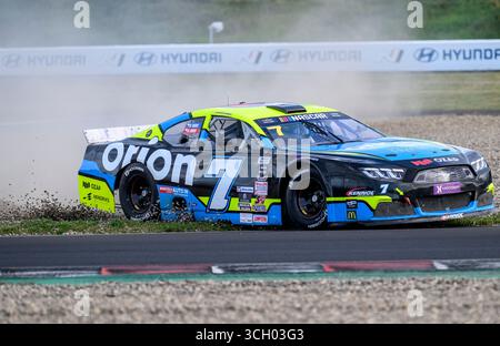 MOST, République tchèque. 30 août 2025. NASCAR Euro Series EuroNASCAR Pro course a eu lieu à Most, République tchèque, le 30 août 2025. Martin Doubek de la République tchèque de l'équipe Hendriks Motorsport. Crédit : Ondrej Hajek/CTK photo/Alamy Live News Banque D'Images