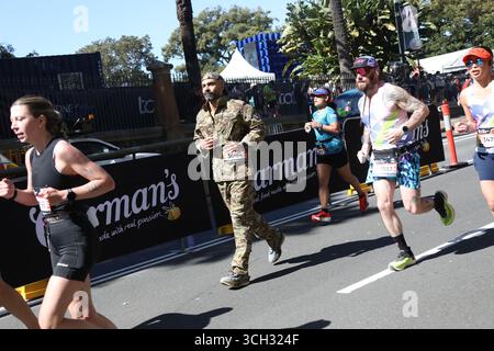 Sydney, Australie. 31 août 2025. Environ 35 000 personnes auraient participé au marathon de Sydney en 2025. La course de cette année est une première dans le cadre de la série des majors mondiaux. Crédit : Richard Milnes/Alamy Live News Banque D'Images