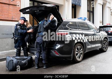 Les groupes anti-immigration organisent des rassemblements nationaux Banque D'Images