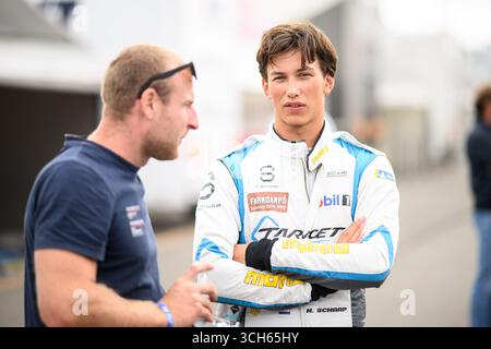 Zandvoort, pays-Bas. 29 août 2025. #28 Nathan Schaap (NLD, Target), Porsche Mobil 1 Supercup au circuit Zandvoort le 29 août 2025 à Zandvoort, pays-Bas. (Photo de HOCH Zwei) crédit : dpa/Alamy Live News Banque D'Images