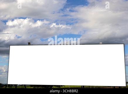 maquette d'un panneau d'affichage à l'entrée du chantier de construction d'un condominium de maisons au Brésil Banque D'Images