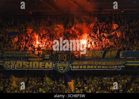 Brondby, Danemark. 31 août 2025. Les fans de football de Broendby SONT vus sur les gradins lors du match de 3F Superliga entre Broendby IF et le FC Midtjylland au Brondby Stadion à Brondby. Crédit : Gonzales photo/Alamy Live News Banque D'Images