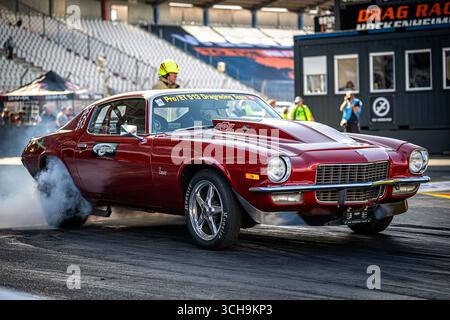 Rennwagen beim Burnout auf dem Hockenheimring NitrOlympX, Europas gr ??tes Drag-Racing-Event, vom 29. bis 31. Août 2025 auf dem Hockenheimring. Banque D'Images