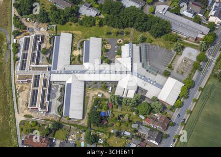 Photo aérienne, LVR-Christoph-Schlingensief-Schule Waldorfschule, Schwarze Heide, Oberhausen, région de la Ruhr, Rhénanie-du-Nord-Westphalie, Allemagne, éducation, edu Banque D'Images