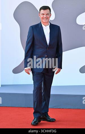 Venise, Italie. 02 septembre 2025. François Ozon présent à la première de L'Etranger dans le cadre du 82e Festival international du film de Venise au Lido de Venise, Italie, le 2 septembre 2025. Photo par Aurore Marechal/ABACAPRESS.COM crédit : Abaca Press/Alamy Live News Banque D'Images