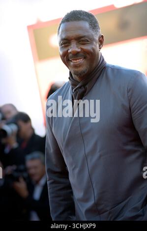 Venezia, Italie. 02 septembre 2025. L'acteur Idris Elba assiste au tapis rouge 'A House of Dynamite' lors du 82e Festival international du film de Venise à Venise, en Italie, le mardi 2 septembre 2025. Photo de Rocco Spaziani/UPI crédit : UPI/Alamy Live News Banque D'Images
