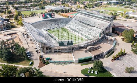 Une vue aérienne du stade Spartan de l'université d'État du Michigan, domicile de l'équipe de football des Spartans qui participe à la conférence Big Ten de la NCAA. Banque D'Images