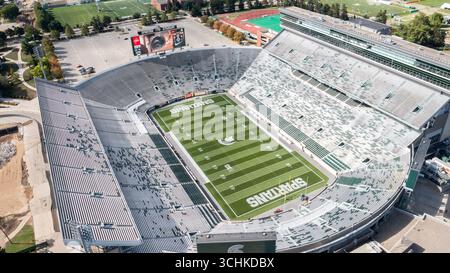 Une vue aérienne du stade Spartan de l'université d'État du Michigan, domicile de l'équipe de football des Spartans qui participe à la conférence Big Ten de la NCAA. Banque D'Images