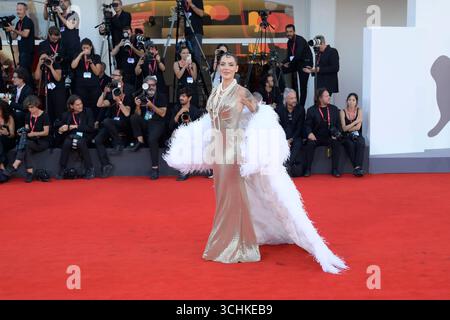 Venise Lido, Italie. 02 septembre 2025. ISIS Valverde assiste au tapis rouge « Une maison de dynamite » lors de la Fête du film de Venise de 82 au Lido de Venise. Crédit : SOPA images Limited/Alamy Live News Banque D'Images