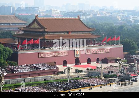 Pékin, Chine. 3 septembre 2025. Un grand rassemblement pour commémorer le 80e anniversaire de la victoire dans la guerre populaire chinoise de résistance contre l'agression japonaise et la guerre antifasciste mondiale a lieu à Pékin, capitale de la Chine, le 3 septembre 2025. Crédit : Li Xiang/Xinhua/Alamy Live News Banque D'Images
