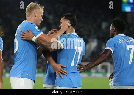 Rome, Italie 31 août, 2025 :Taty Castellanos, de Lazio, marque le but et célèbre avec l'équipe lors de la Serie A Enilive 2025-2026, jour 2, footbal Banque D'Images