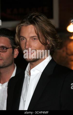 Halle Berry et Gabriel Aubry assistent à une dégustation exclusive de cognac Hennessy au Café Fuego, New York, le 14 novembre 2006 Banque D'Images