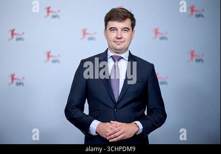 Berlin, Allemagne. 03 septembre 2025. Steffen Merkel, directeur général de DFL GmbH, assiste à l'Assemblée générale de la Ligue allemande de football (DFL). Crédit : Britta Pedersen/dpa/Alamy Live News Banque D'Images
