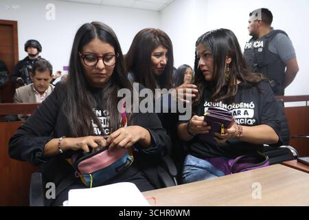 AUDIENCE DE VILLAVICENCIO 02 septembre 2025 Amanda et Tamia Villavicencio ont assisté à l'audience de mise en accusation dans l'affaire Villavicencio au complexe judiciaire QUITO PICHINCHA ECUADOR CLJ AUDIENCIACASOVILLAVICENCIO a2f8f75e4c916883003d6d5314793aaf Copyright : xHENRYxLAPOx Banque D'Images
