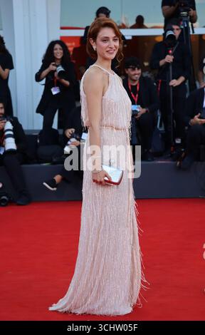 Venise, Italie, 3 septembre 2025. Arrivée sur le tapis rouge pour la projection du gala du film Duse au 82ème Festival International du film de Venise à Venise, en Italie. Crédit : Doreen Kennedy/Alamy Live News. Banque D'Images