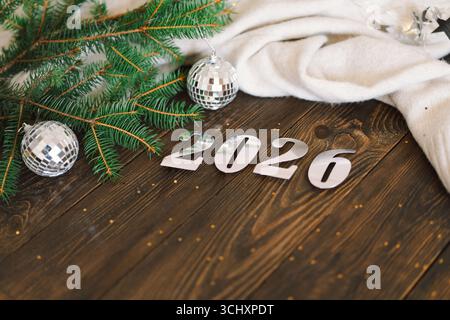 Joyeuses années 2026. Sapin de Noël et décorations de Noël Banque D'Images