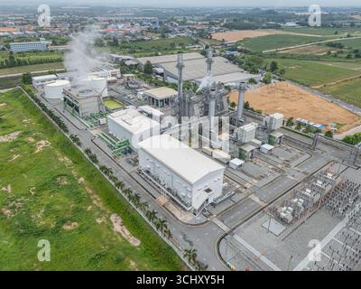 Construction d'une usine de turbine à gaz pour centrale électrique. Industrie verte, environnement de production d'énergie propre économisant le bâtiment industriel. Centrale électrique au gaz, natu Banque D'Images