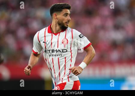 Gérone, Espagne. 30 août 2025. Alex Moreno de Girona FC lors du match de la Liga 2025-2026, date 3 entre Girona FC et Sevilla FC a joué au stade Montilivi le 30 août 2025 à Gérone, Espagne. (Photo de Bagu Blanco/PRESSIN) crédit : AGENCE SPORTIVE PRESSINPHOTO/Alamy Live News Banque D'Images
