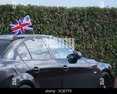 Sheerness, Kent, Royaume-Uni. 4 septembre 2025.Un drapeau de l'union vu sur une voiture à Sheerness, Kent. Dans tout le pays, les Britanniques arborent les drapeaux de St George et de l'union en raison d'une campagne en ligne intitulée « Operation Raise the Colours ». Yvette Cooper a encouragé le public à arborer les drapeaux. Crédit : James Bell/Alamy Live News Banque D'Images