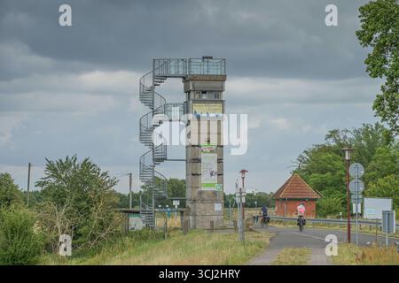 Alter Grenzturm Lenzen, Potsdam, Brandebourg, Deutschland *** Old Border Tower Lenzen, Potsdam, Brandebourg, Allemagne Banque D'Images