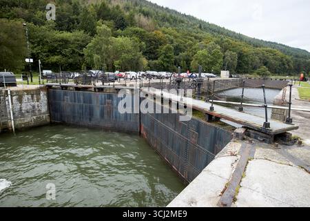 verrouillez les portes à victoria écluse newry canal county vers le nord de l'irlande royaume-uni Banque D'Images