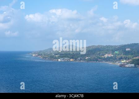 L'horizon de l'île de Roatan, Honduras, offre une vue imprenable Banque D'Images
