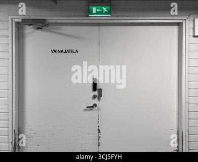 Entrée de service d'une morgue hospitalière. Banque D'Images