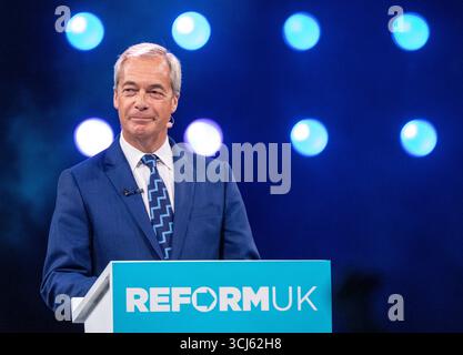 5 septembre 2025. La conférence réformiste britannique Nigel Farage présente son discours à la direction en raison de la démission de la vice-primeminister Angela Rayner. Birmingham UK photo : garyrobertsphotography crédit : GaryRobertsphotography/Alamy Live News Banque D'Images