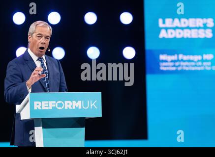 5 septembre 2025. La conférence réformiste britannique Nigel Farage présente son discours à la direction en raison de la démission de la vice-primeminister Angela Rayner. Birmingham UK photo : garyrobertsphotography crédit : GaryRobertsphotography/Alamy Live News Banque D'Images