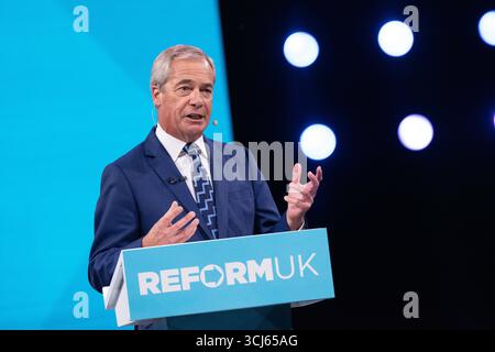 5 septembre 2025. La conférence réformiste britannique Nigel Farage présente son discours à la direction en raison de la démission de la vice-primeminister Angela Rayner. Birmingham UK photo : garyrobertsphotography crédit : GaryRobertsphotography/Alamy Live News Banque D'Images
