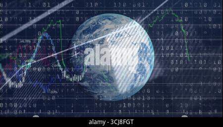 Affichage du globe terrestre translucide planant sur la grille binaire avec des cartes de marché, des stries lumineuses Banque D'Images