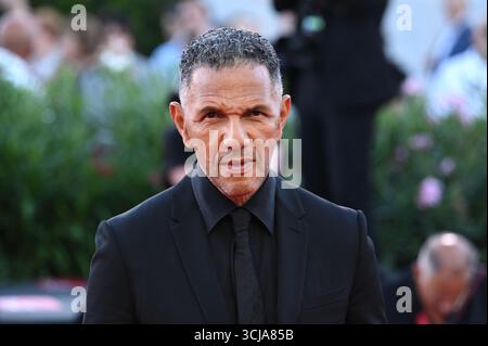 Venedig, Italie. 04th Sep, 2025. Roschdy Zem assiste à la première de 'Elisa' au 82ème Festival International du film de Venise. Crédit : Stefanie Rex/dpa/Alamy Live News Banque D'Images