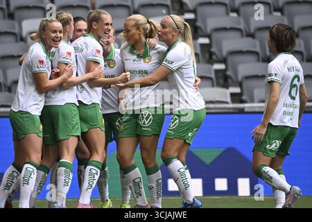 Stockholm, Suède. 06 septembre 2025. STOCKHOLM, SUÈDE 20250906Simone Boye Sørensen de Hammarby célèbre le but 1-0 d'Ellen Wangerheim lors du match de football suédois féminin de samedi entre Hammarby IF et Malmö FF à la 3Arena. Photo : Henrik Montgomery/TT/Code 10060 crédit : TT News Agency/Alamy Live News Banque D'Images