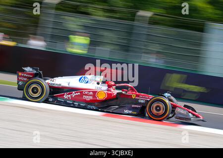 Charles Leclerc de Monaco au volant de la Scuderia Ferrari HP SF-25 crédit : Luca Rossini/Alamy Live News Banque D'Images